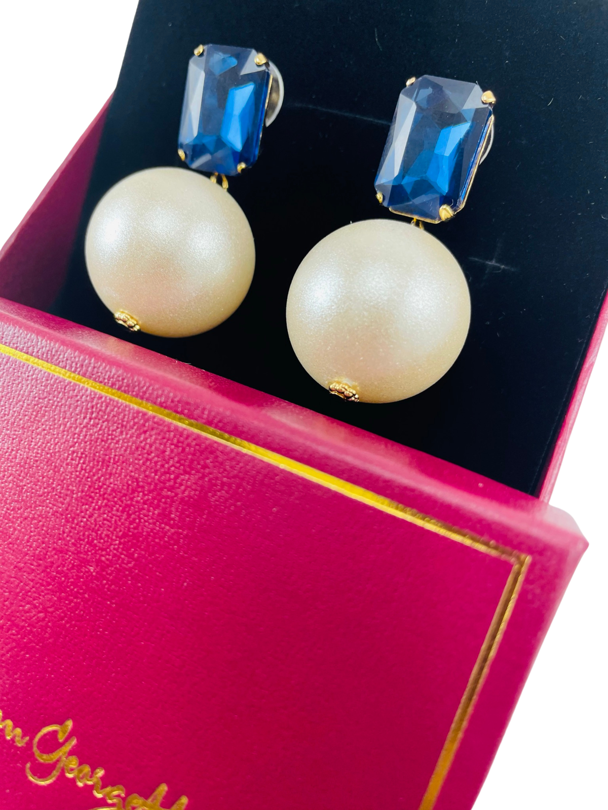 Dana Teardrop Earring