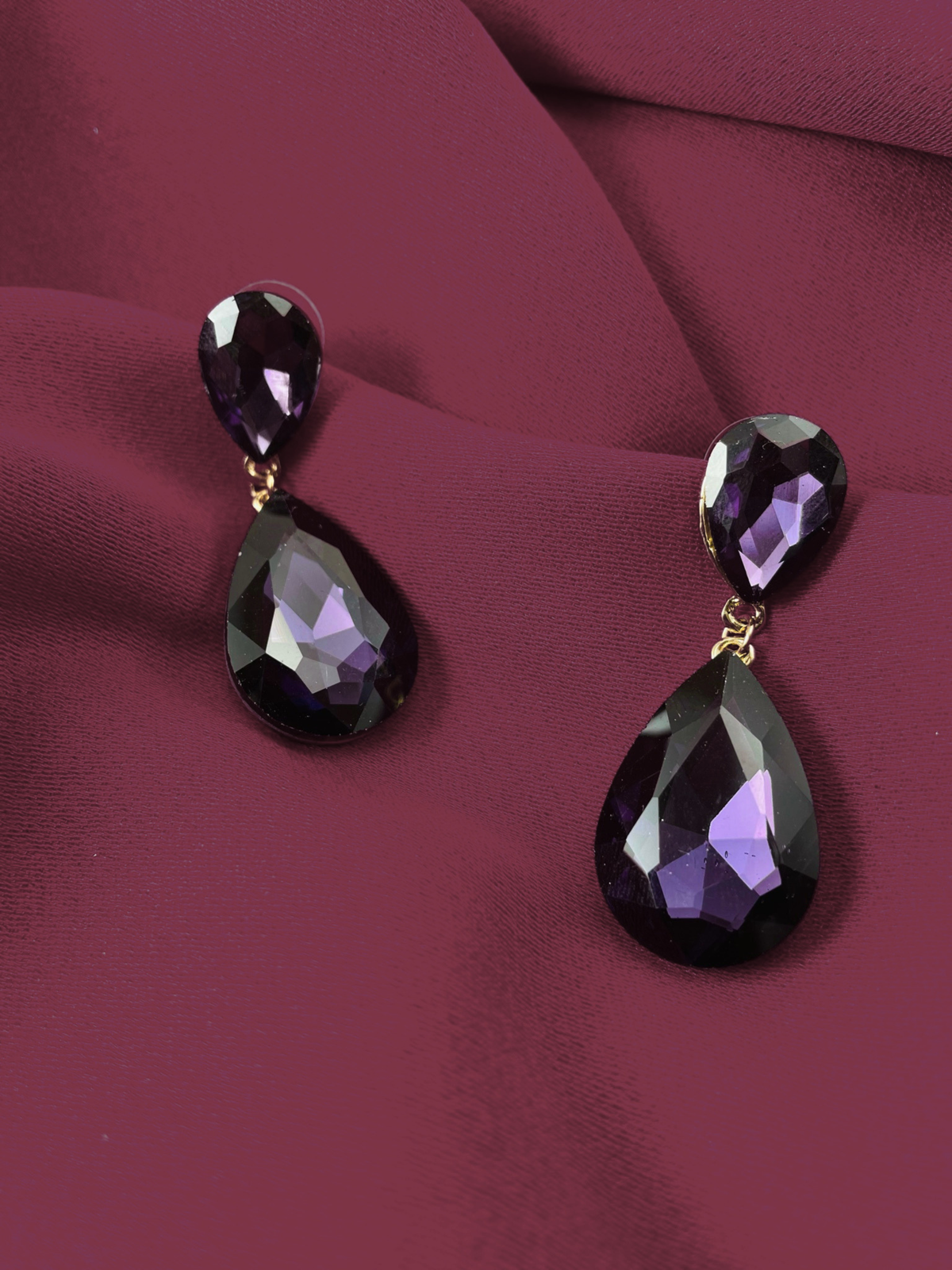 Lori Teardrop Earring