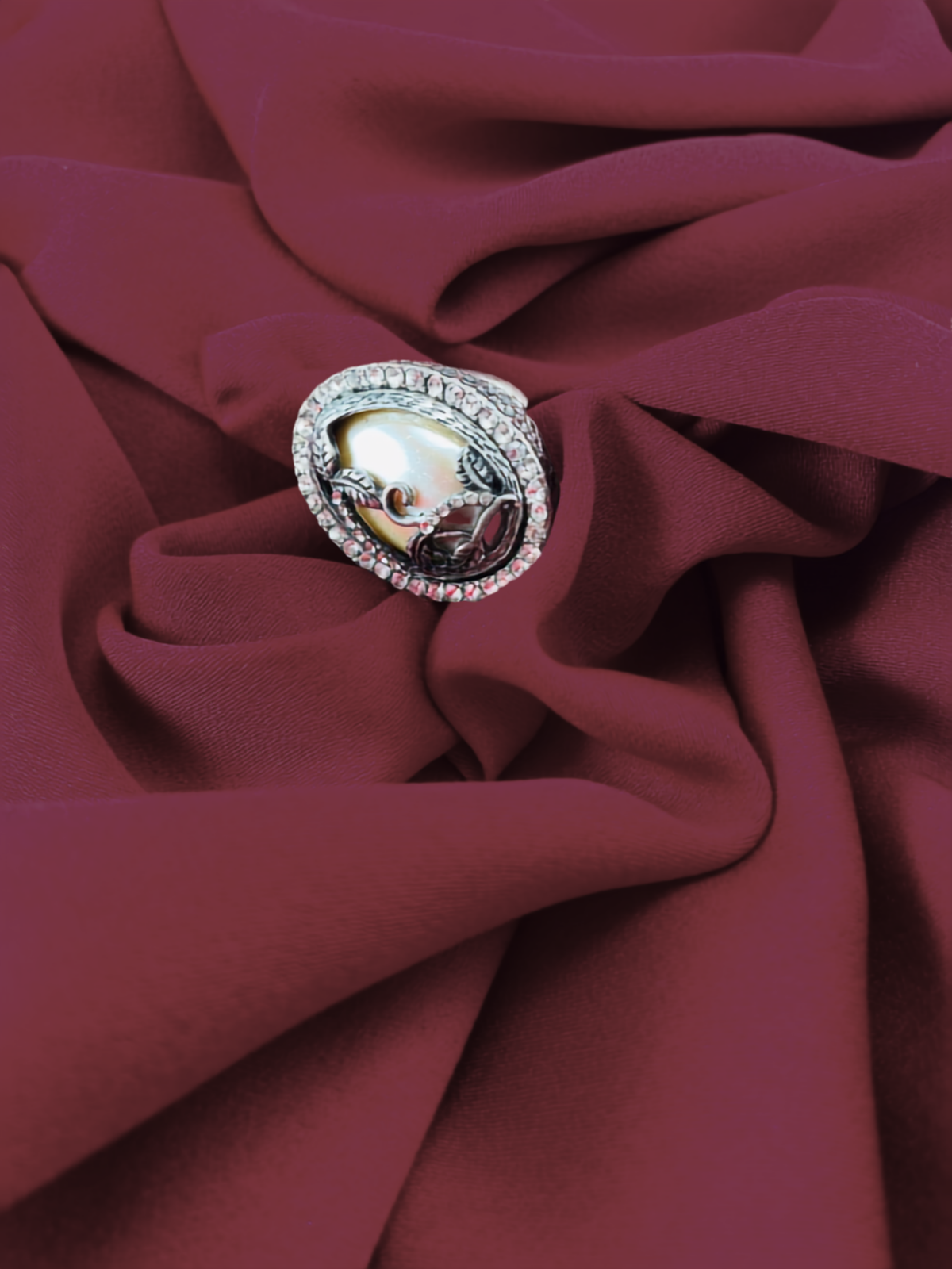 Lydia Oval Cocktail Ring