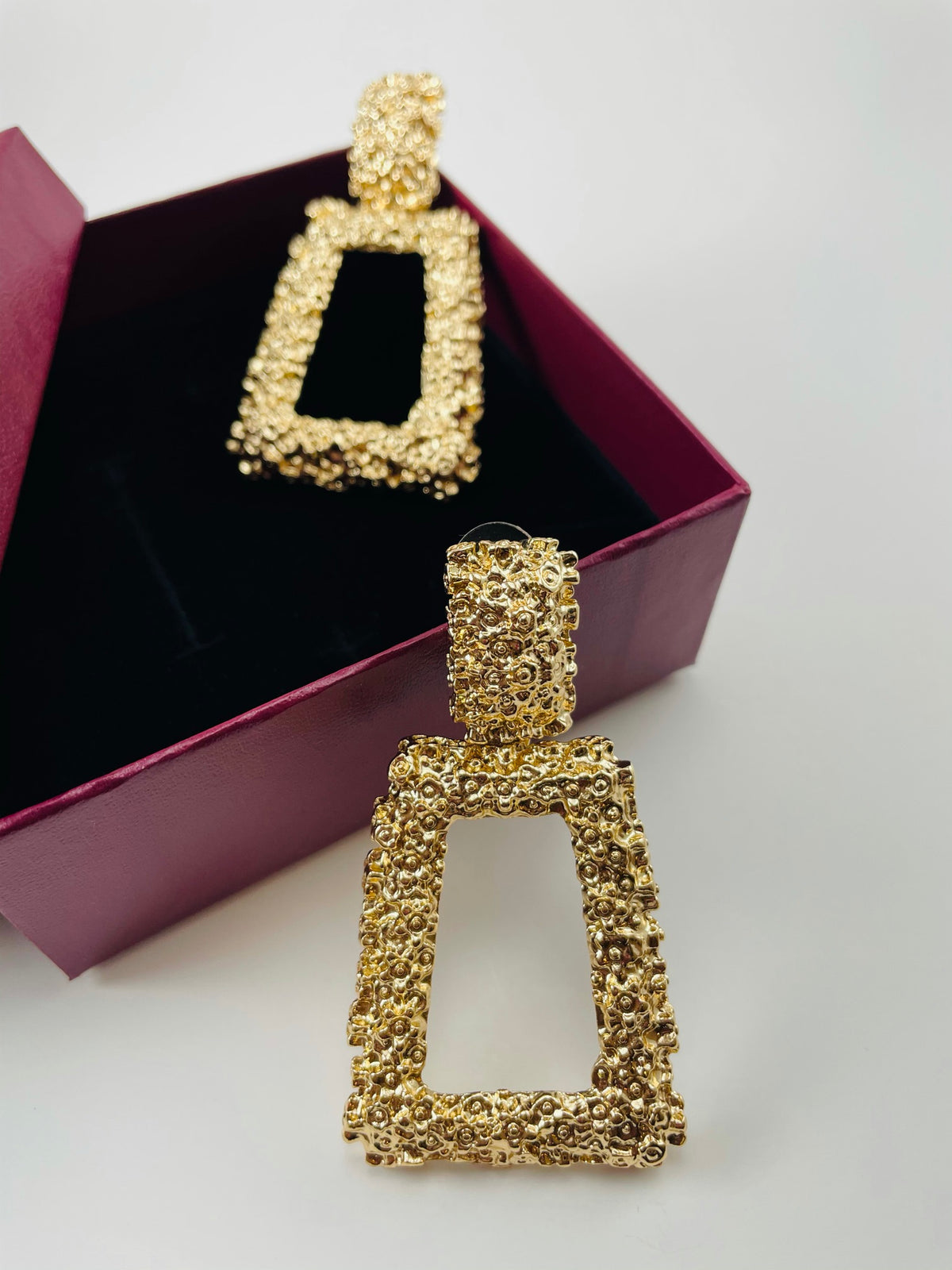 Fergie Doorknocker Earring